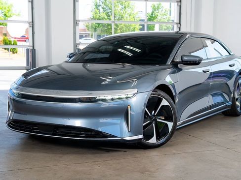 Used 2024 Lucid Air Touring AWD/4WD image 2
