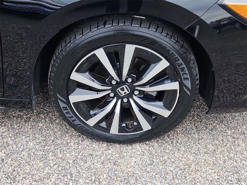 Certified 2023 Honda Civic EX-L image 10