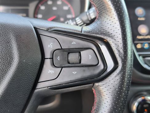 Used 2021 Chevrolet TrailBlazer RS w/ Convenience Package FWD image 24