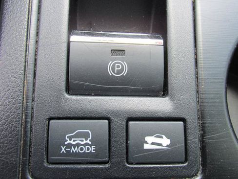 Used 2018 Subaru Outback 2.5i Limited AWD/4WD image 15
