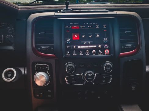 Used 2017 RAM 1500 Rebel AWD/4WD image 7