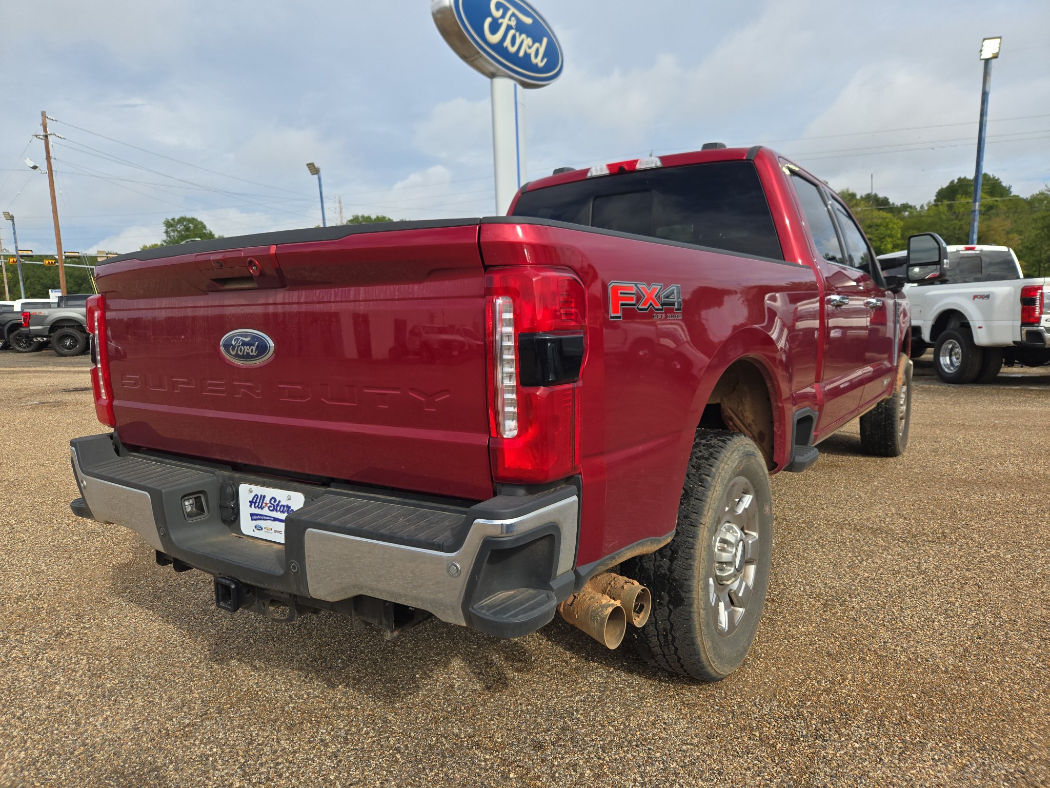 Used 2025 Ford F250 Lariat w/ Lariat Ultimate Package AWD/4WD image 5