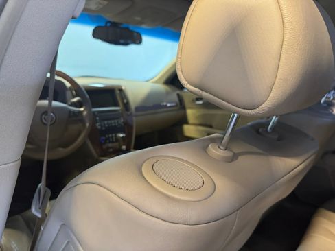 Used 2005 Cadillac STS V8 w/ Preferred Equipment Group RWD image 26