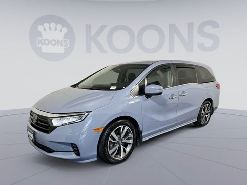 Used 2023 Honda Odyssey Touring image 5