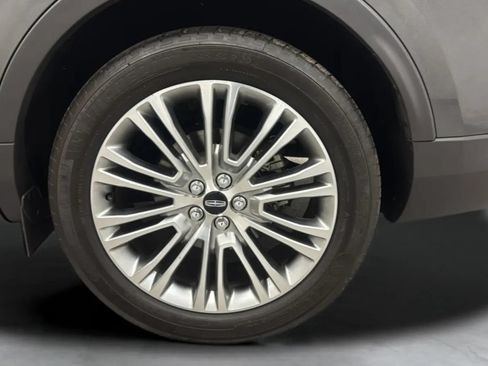 Used 2017 Lincoln MKX Reserve FWD image 32