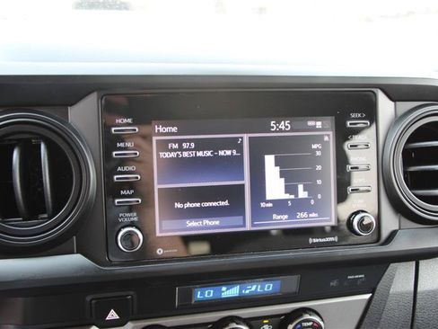 Used 2021 Toyota Tacoma SR AWD/4WD image 29