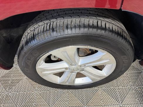 Used 2009 Toyota Highlander Limited AWD/4WD image 18