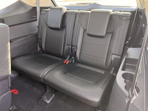 Used 2022 Volkswagen Atlas SE image 29