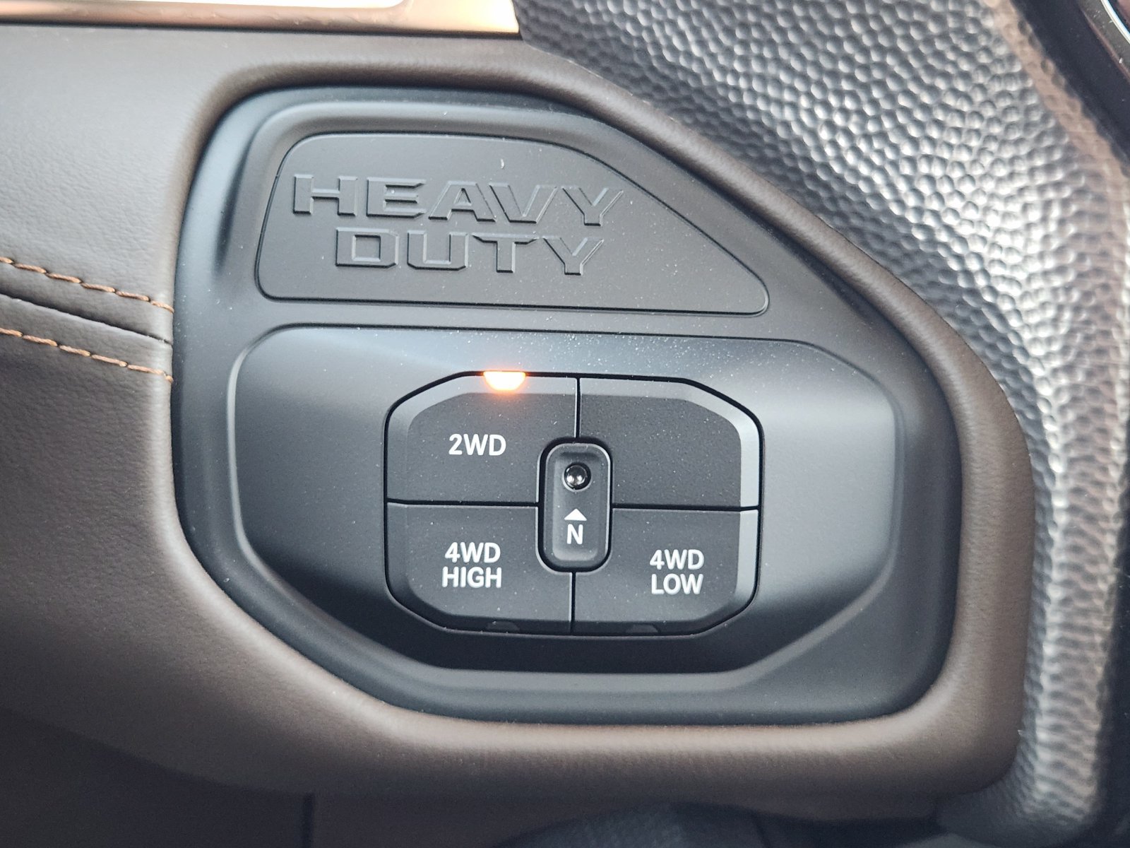 New 2027 RAM 2500 Limited AWD/4WD image 18
