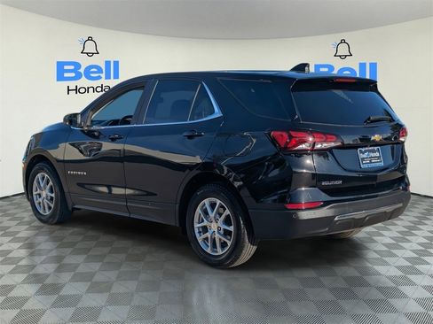 Used 2024 Chevrolet Equinox LT image 3