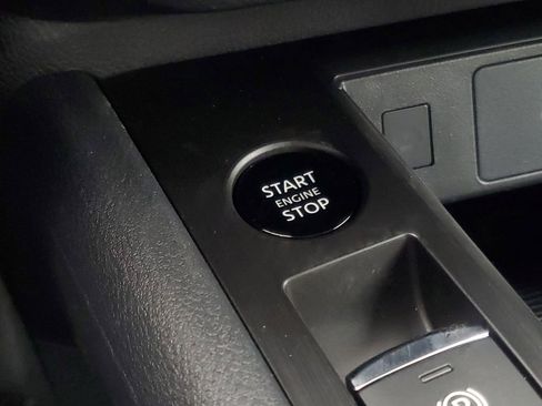 New 2026 Nissan Kicks SV image 18