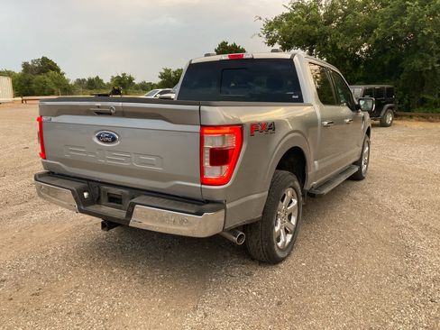Used 2021 Ford F150 Lariat w/ Equipment Group 502A High AWD/4WD image 7