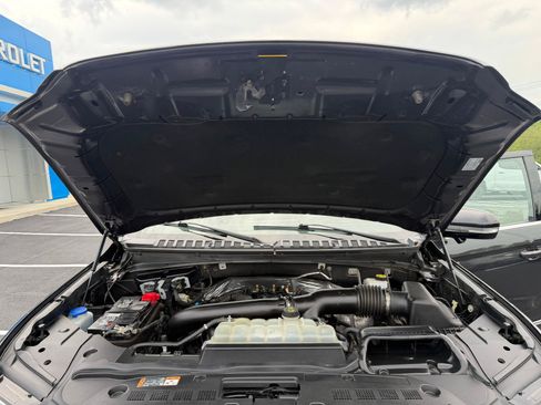 Used 2023 Lincoln Navigator L Reserve AWD/4WD image 37