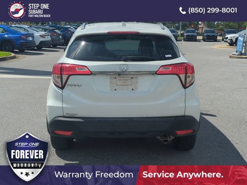 Used 2022 Honda HR-V EX image 6