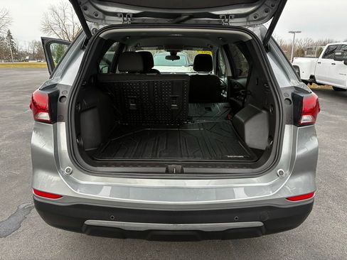 Used 2024 Chevrolet Equinox LT w/ LPO, Floor Liner Package image 41