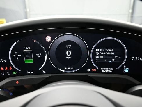 New 2026 Porsche Taycan 4S AWD/4WD image 17