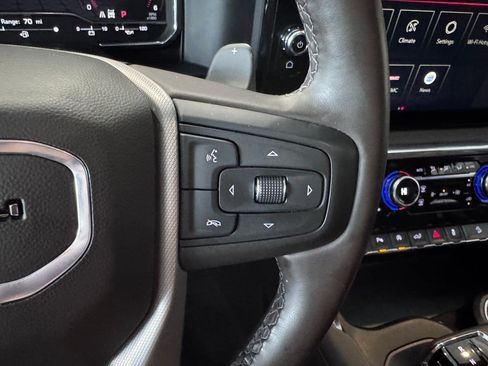 Certified 2025 GMC Sierra 1500 Denali w/ Denali Reserve Package image 18