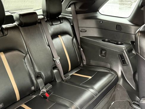 Used 2025 MAZDA CX-90 3.3 Turbo w/ Premium Plus Pkg image 30