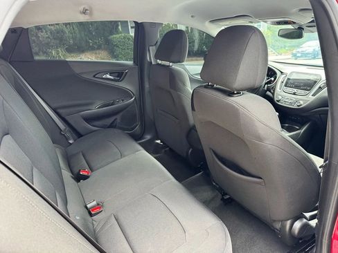 Used 2021 Chevrolet Malibu RS image 16