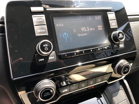 Used 2019 Honda CR-V LX image 28