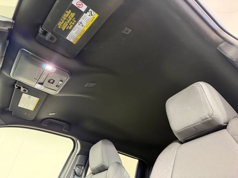 Certified 2024 Toyota Tacoma SR5 AWD/4WD image 13