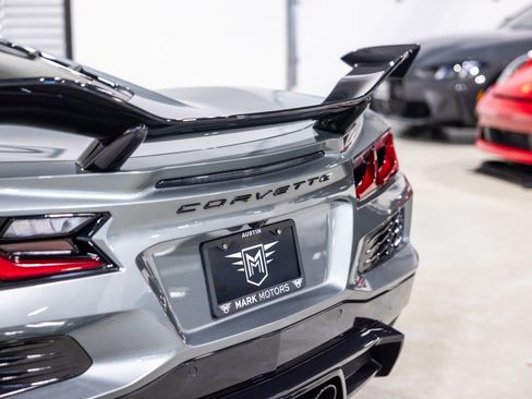 Used 2024 Chevrolet Corvette Z06 w/ Z07 Performance Package RWD image 15