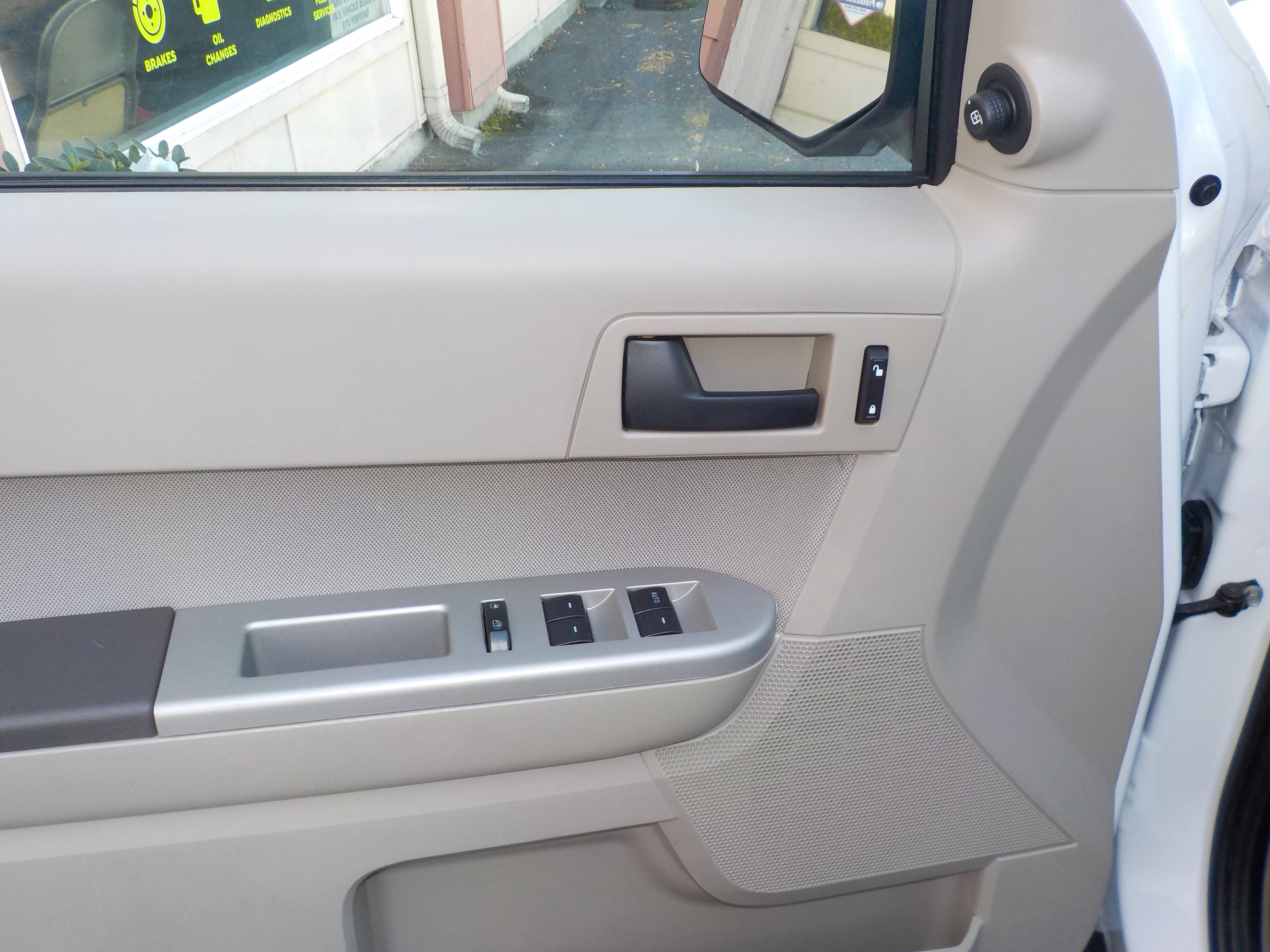 Used 2012 Ford Escape 4WD Hybrid image 15