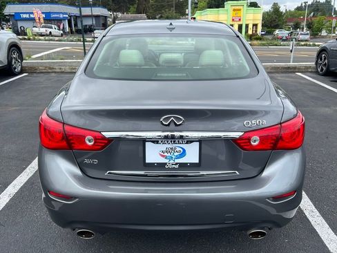 Used 2014 INFINITI Q50 AWD w/ Moonroof Package image 7
