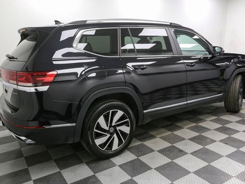 Used 2025 Volkswagen Atlas SEL AWD/4WD image 10