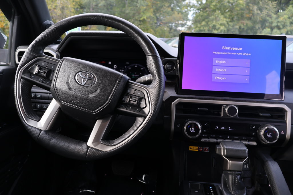 Certified 2025 Toyota Tacoma Limited AWD/4WD image 20