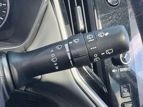 Used 2021 Subaru Outback Limited XT image 21