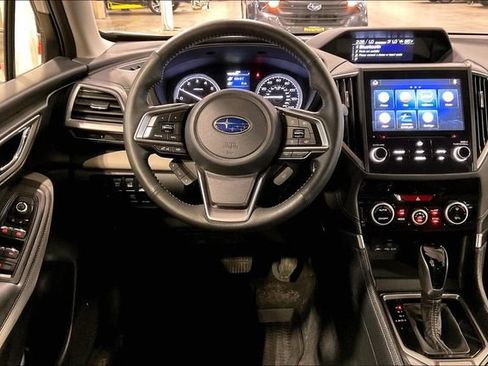 Used 2023 Subaru Forester Limited AWD/4WD image 5