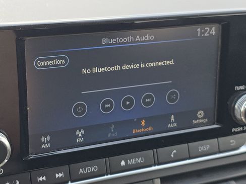 Used 2024 Nissan Altima 2.5 S image 5