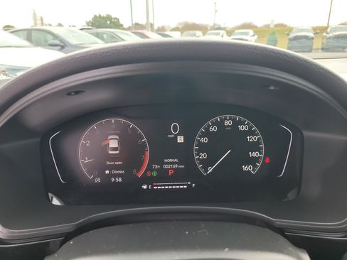 Used 2025 Honda Civic Sport image 28