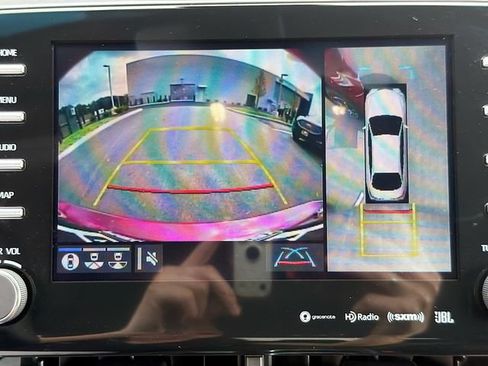 Used 2020 Toyota Avalon Touring w/ Advanced Safety Package FWD image 16
