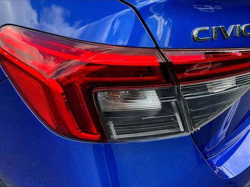 Used 2024 Honda Civic EX image 22