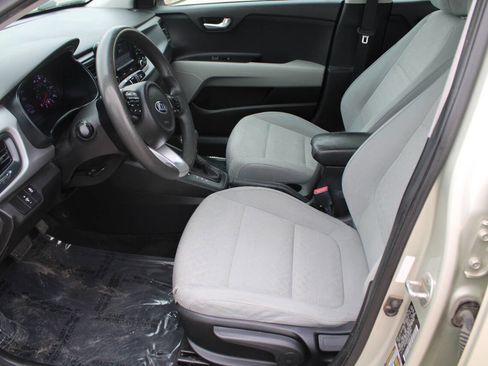 Used 2018 Kia Rio S FWD image 12