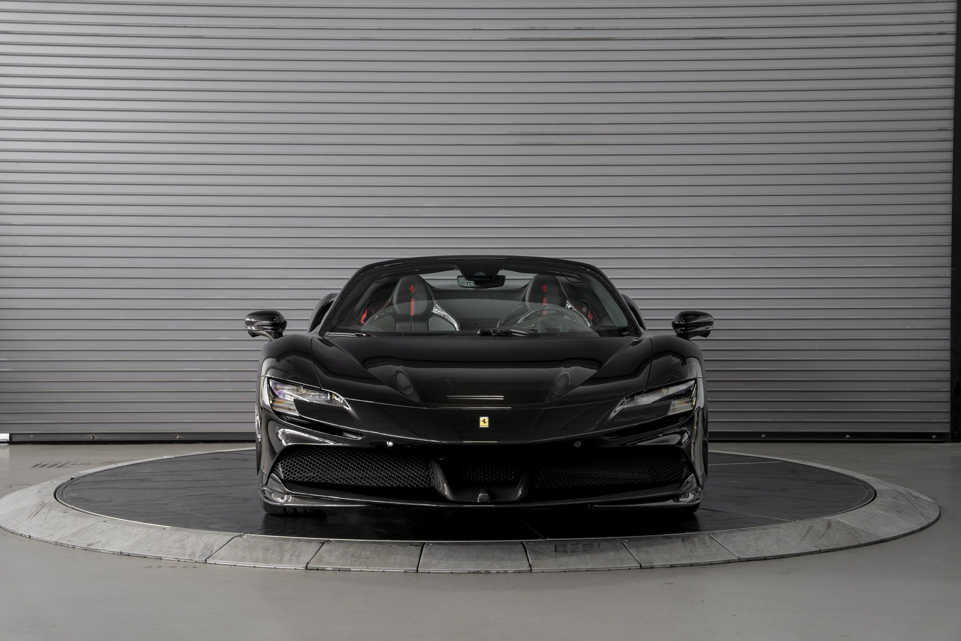 Used 2024 Ferrari SF90 Spider AWD/4WD image 8