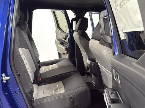 New 2025 Toyota Tacoma TRD Off-Road image 17