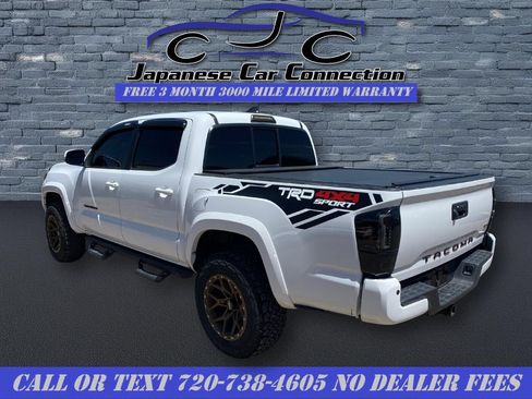 Used 2016 Toyota Tacoma TRD Sport AWD/4WD image 5