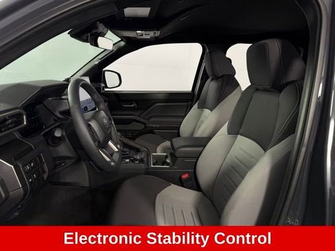 Used 2025 Toyota Tacoma TRD Off-Road image 14