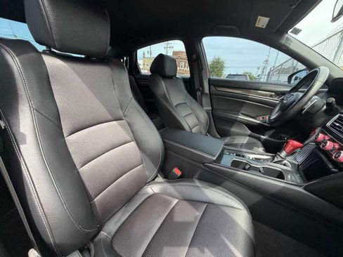 Used 2019 Honda Accord Sport image 25