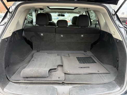 Used 2019 Nissan Murano SV w/ Premium Package image 17