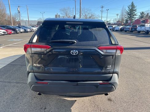 Used 2024 Toyota RAV4 LE image 4