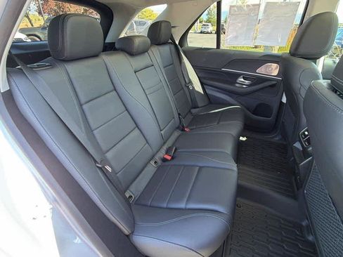 Used 2024 Mercedes-Benz GLE 450 4MATIC image 26