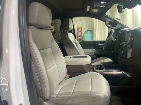 Used 2021 Chevrolet Silverado 2500 LTZ w/ LTZ Premium Package AWD/4WD image 24