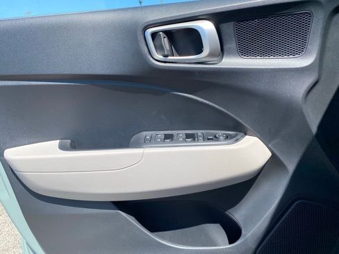 New 2026 Hyundai Venue SEL FWD image 24