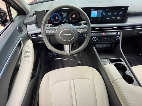 Used 2024 Hyundai Sonata SEL FWD image 14