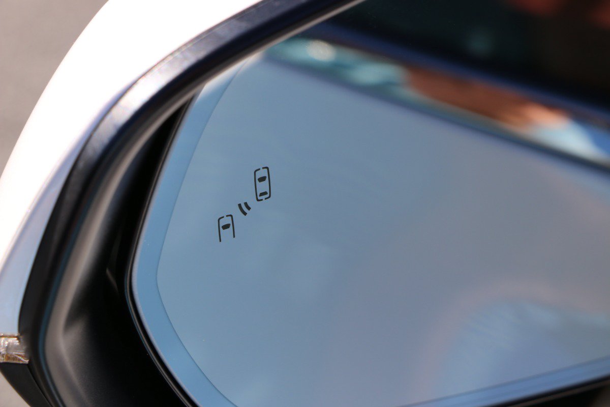 Used 2024 Lexus NX 250 FWD w/ Cold Area Package image 15