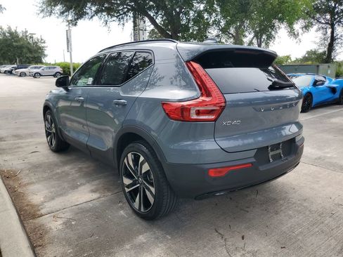 Certified 2023 Volvo XC40 B5 Plus w/ Climate Package AWD/4WD image 4